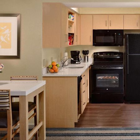 מרלינד הייטס Sonesta Es Suites St. Louis Westport מראה חיצוני תמונה