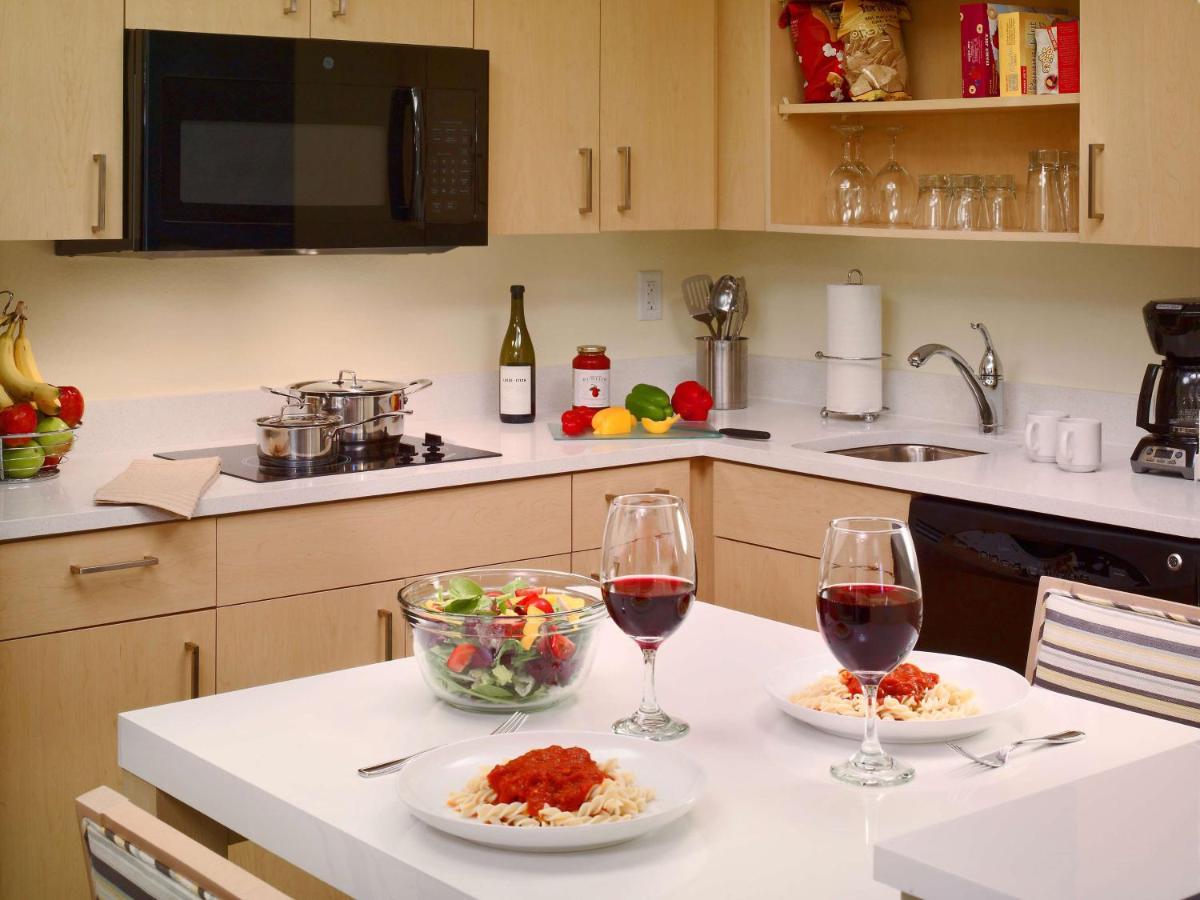 מרלינד הייטס Sonesta Es Suites St. Louis Westport מראה חיצוני תמונה