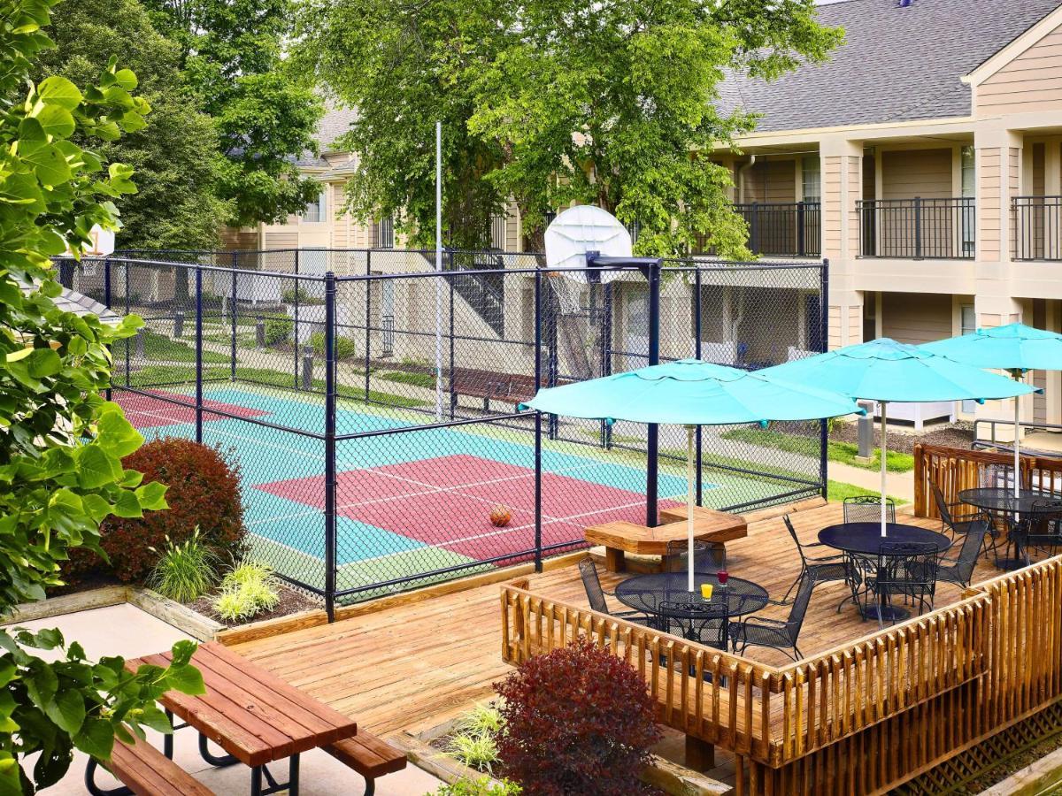 מרלינד הייטס Sonesta Es Suites St. Louis Westport מראה חיצוני תמונה